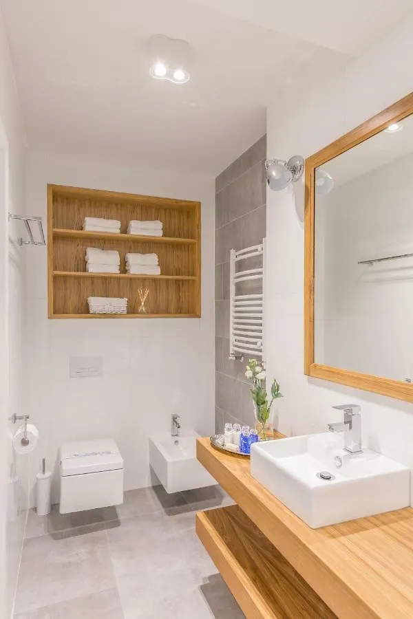 Glam Apartments City Center Varsovia